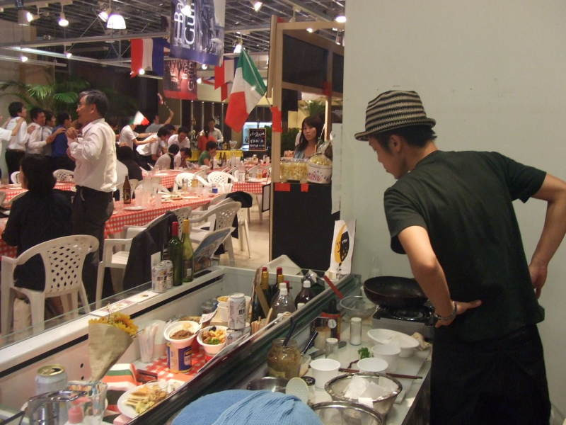 フードコーディネーター吉田智美のＨＡＰＰＹ　ＬＩＦＥ*Cafe Paradis Sucreとともに