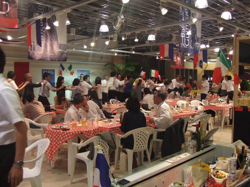 フードコーディネーター吉田智美のＨＡＰＰＹ　ＬＩＦＥ*Cafe Paradis Sucreとともに