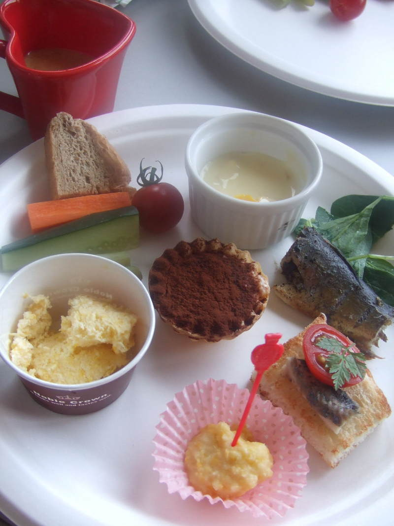 フードコーディネーター吉田智美のＨＡＰＰＹ　ＬＩＦＥ*Cafe Paradis Sucreとともに