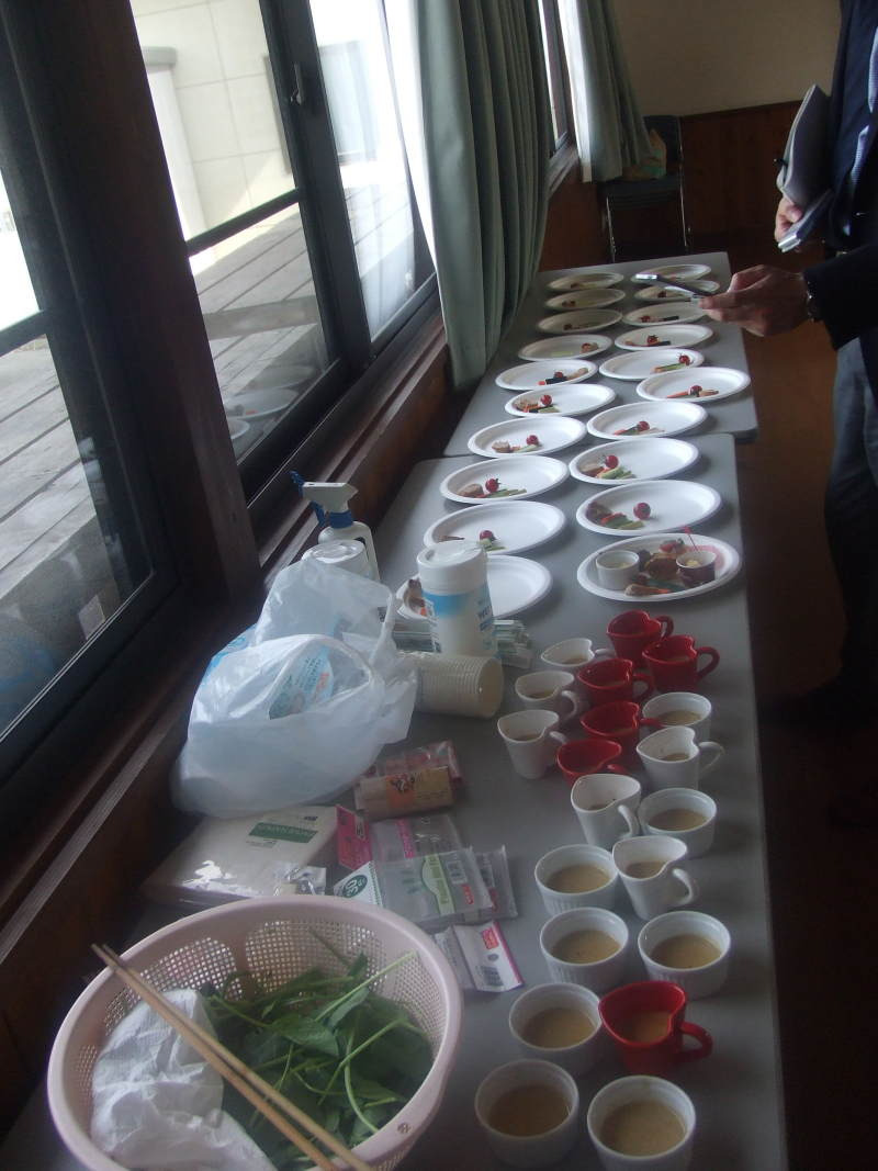 フードコーディネーター吉田智美のＨＡＰＰＹ　ＬＩＦＥ*Cafe Paradis Sucreとともに